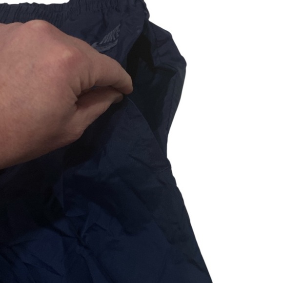 VINTAGE NIKE UNISEX NAVY LINED TRACK WIND BREAKER PANTS LARGE - Picture 3 of 8